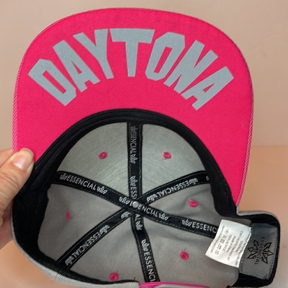 ESSENCIAL Daytona Beach Snapback Hat - Picture 8 of 8